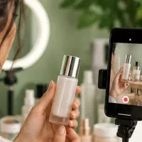 استخدام خانم بصورت نیمه وقت برای تولید محتوا