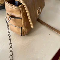 کیف رو دوشی