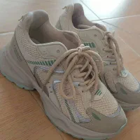 کفس اسپرت زنانه / دخترانه