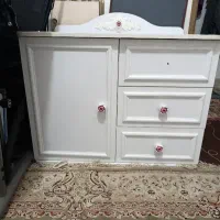 تخت وگهواره کودک