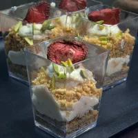 لوازم قنادی.تولیدی انواع ظروف یکبار مصرف کریستالی