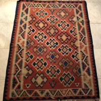 گلیم و فرش ماشینی