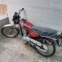 تعدادی موتور 125 پلاک ملی. عروسک|موتورسیکلت|شیراز, داریون|دیوار