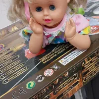 فروس ۳ عروسک ، ۱  بازی با مغناطیس  و ۱ قاب عکس