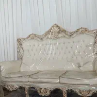 مبل سلطنتی فوری