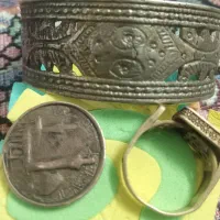 دستبند قدیمی وسکه کلکسیونی وانگشتر عتیقه