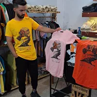 تیشرت در رنگ بندی مختلف