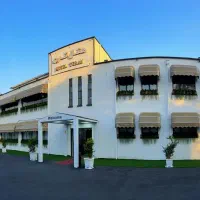 خانه دار هتل ترن