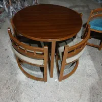 **ناهار خوری **|میز و صندلی غذاخوری|یزد, |دیوار