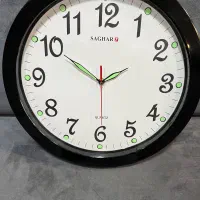 ساعت دیواری