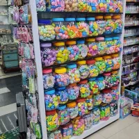 نیازمند صندوق دار خانم