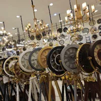 لوستر 12 شعله پیانو انتیک کار تهران عمده و تک|لوستر و چراغ آویز|مشهد, توس (بلوار توس)|دیوار