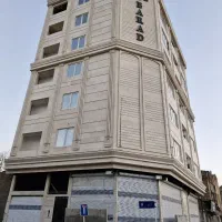 135 متر سر دو نبش