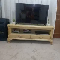 میز تلویزیون در حد نو