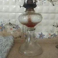 چراغ نفتی.