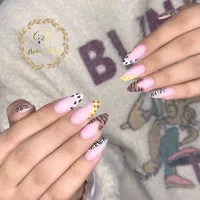 کاشت ناخن|خدمات آرایشگری و زیبایی|رشت, جهاد|دیوار