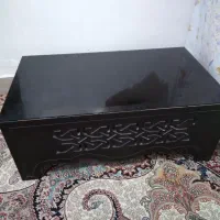 سلام یک عدد میز جلو مبلی
