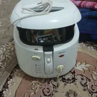 سبزی خوردکن پلوپز و.... یک عدد چرخ خیاطی هم دارم