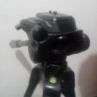 سه پایه دوربین