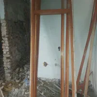 ۷ عدد چهار چوب چوبی و درب