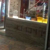 واحد تجاری طبقه اول ۶۰متر اجاره داده میشود