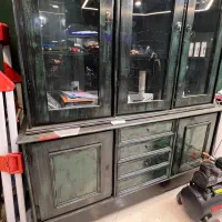 کمد قدیمی تمیز و سالم|جاکفشی، کمد، دراور|قم, زنبیل آباد|دیوار