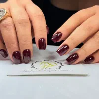 ۴۰٪ تخفیف خدمات ناخن ورودی اول