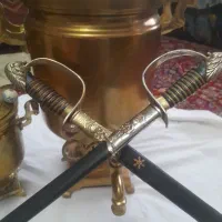 اشیای قدیمی بفروش میرسد