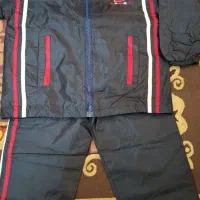 سوشترت و شلوار