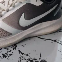 کتونی اسپرت و استوک ورزشی