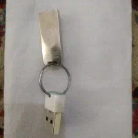 دوعدد فلش ۳۲و۳۴