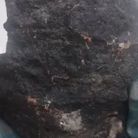 شهاب سنگ اصل باجزب اهنربا وزن بالا ۵کیلوگرم