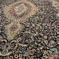 فرش ۹ متری ۷۰۰ شانه