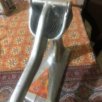 آب انار گیری