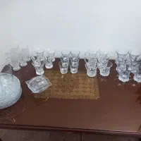 تعدادی استکان در حد نو سالم