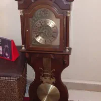 ساعت دیواری پاندول دار سالم