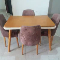 میز ناهار خوری