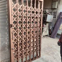 حفاظ درب اکاردیونی و نرده درب و پنجره