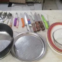 فروش چندتا چاقو و قاشق و  دیس