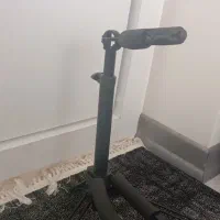 استند(پایه،نگه دارنده)سه‌تار،ویولون|گیتار، بیس، امپلیفایر|اندیشه, شهرک صدف|دیوار