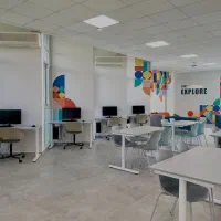 کار در مدرسه دخترانه پاره وقت سه ماهه تابستان