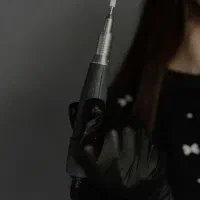 آموزش تخصصی کاشت ناخن و طراحی