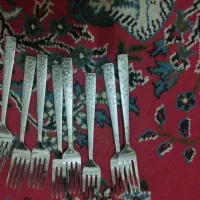 قاشق و چنگال قوری و فنجان نعلبکی|ظروف سرو و پذیرایی|شیراز, گل سرخ|دیوار