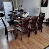میز ناهارخوری ۸ نفره چوبی تمیز و شیک