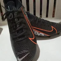 کفش فوتبال چمنی|کیف، کفش، کمربند|شیراز, کوزه گری|دیوار