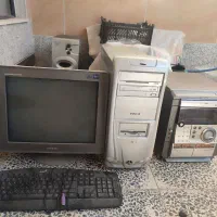 کامپیوتر سالم مانیتور،زیرقیمت|رایانه رومیزی|بروجن, |دیوار