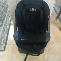 صندلی ماشین نوزاد