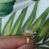 انگشتر کاملا سالم خیلی کم استفاده شده