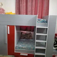 تخت دوطبقه سالم و تمیز|تخت و صندلی بچه|یزد, |دیوار