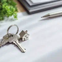 کسری ۷۵متری نزدیک خیابان اصلی